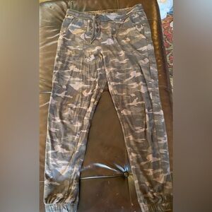 Athleta Tall 14 joggers